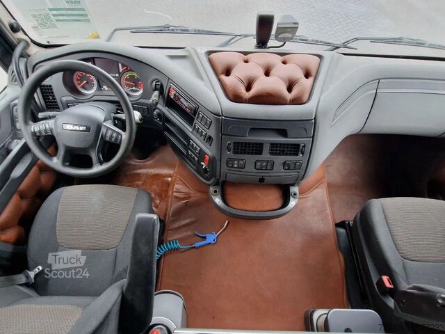 Transport de bétail DAF XF 440 SuperSpaceCab 6x2*4 - Cuppers 1-2-3 deck...