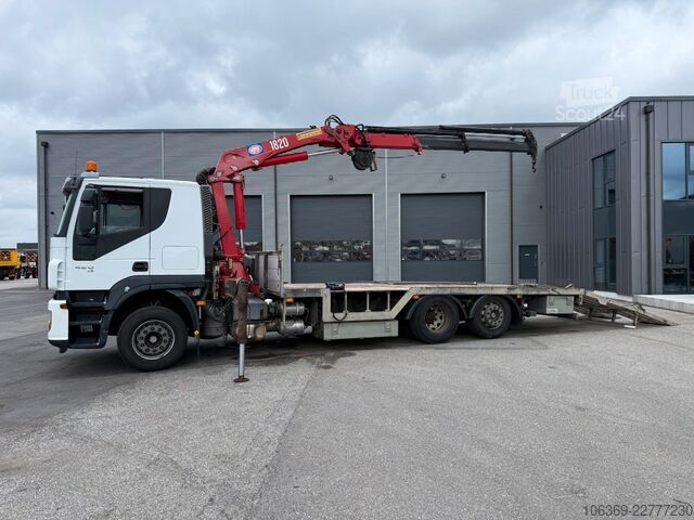 Autodraagtruck IVECO Stralis 420 6x2 Maschinetransport HMF1823 Crane