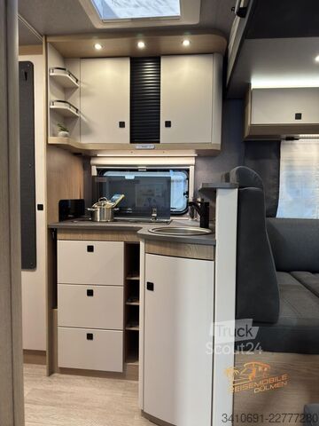 Camping-car semi-intégré HOBBY OnTour T 700 FH(L) Allwetter LM-Felgen GFK Matik