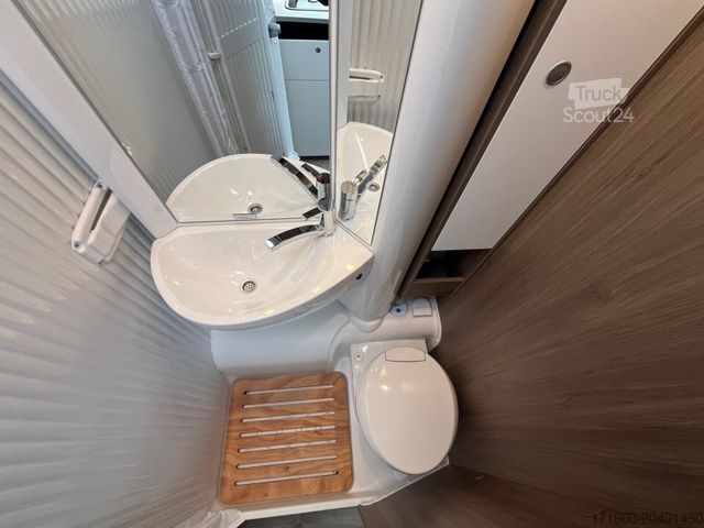 Напівінтегрований кемпер CARADO pro+ V 339