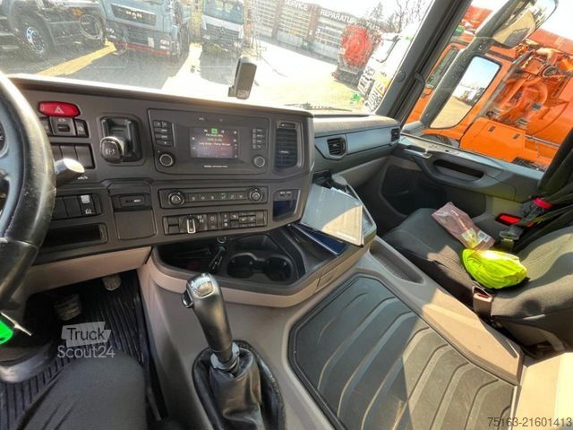 Tipper truck SCANIA G 410 8x4 4-Achs Kipper XT Bordmatik