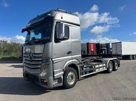 Billenő teherautó MERCEDES-BENZ ACTROS 2551 L 6X2 LENK-LIFTACHSE, HIAB-LIFT 2019, E6, RETARDER, CB-FUNK