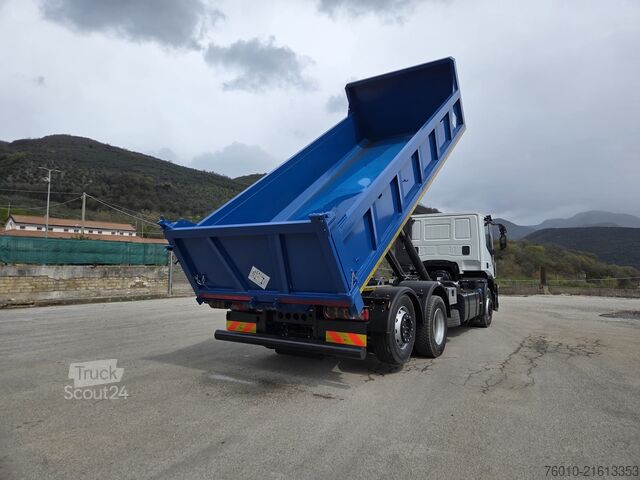 Roll-off tipper truck Iveco Stralis AD260S31 XP
