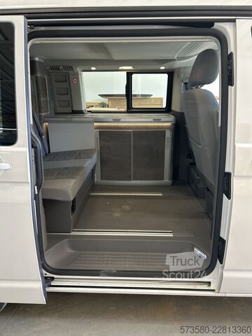 Autocamper Volkswagen California Ocean, Baujahr 2022 | Automatik | Aufstelldach