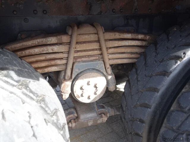 Carga pesada MAN TGA 33.460 manual fuel pump