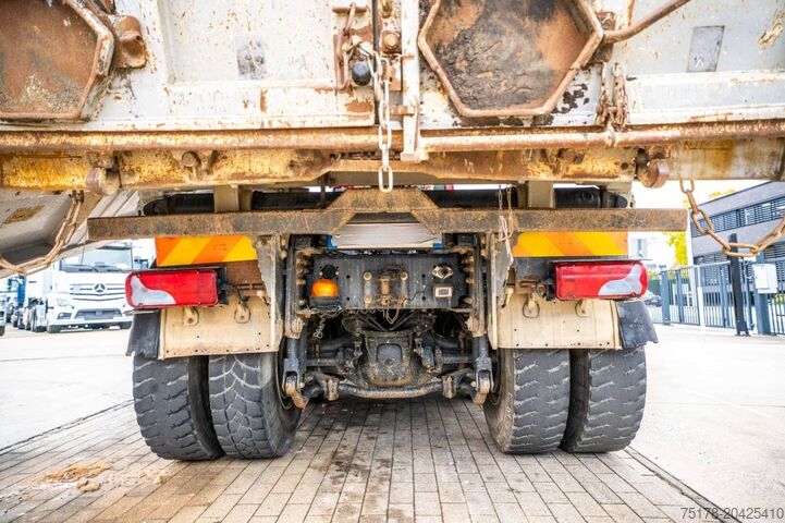 Benne MAN TGS 35.360 BB