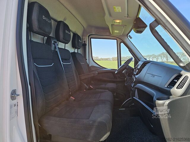 Bakwagen IVECO DAILY 40C18 Clickstar EURO6