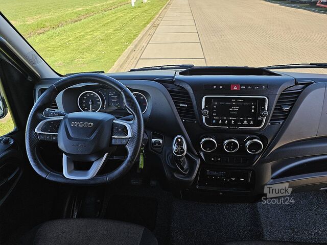 Bakwagen IVECO DAILY 40C18 Clickstar EURO6