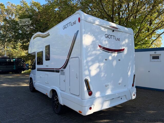 Autocaravana con alcoba GIOTTILINE Siena 422
