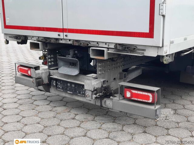 Camion caisson MERCEDES-BENZ 2545 L ACTROS L Heck-Mitnahmestaplervorrichtung