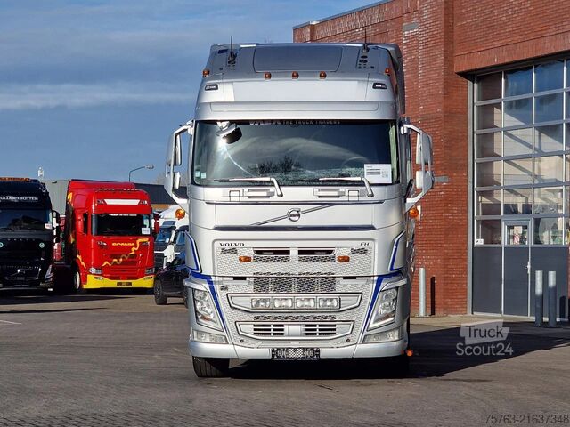 Standard-SZM Volvo FH 13.500 Globetrotter 6x4 Lift axle - PTO/Hydr...