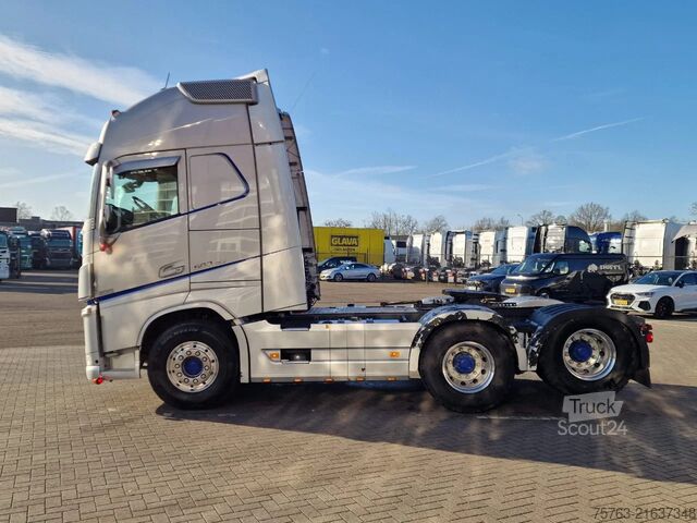 Standard-SZM Volvo FH 13.500 Globetrotter 6x4 Lift axle - PTO/Hydr...
