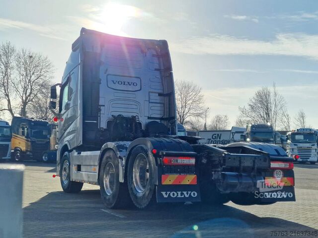 Standard-SZM Volvo FH 13.500 Globetrotter 6x4 Lift axle - PTO/Hydr...