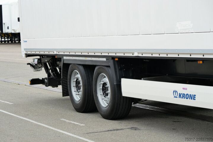 Ημιρυμουλκούμενο κουτί KRONE SZK 18/ LBW 2500 kg / TEXIL STAHLKOFFER / TOP