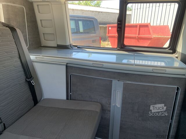 Autorulotă Volkswagen California Océano 2022 | Automático | Techo elevable