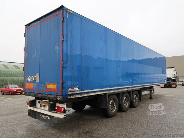 Kovček Schmitz Cargobull N/A SCB*S3B, 3 Achsen, Disc brakes, NL Trailer,...