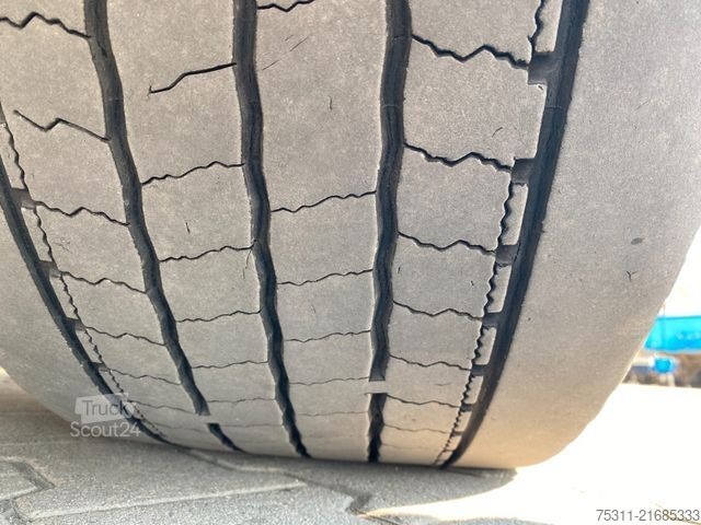 Standard SZM MAN TGX 18.400 Kran Atlas 165.2 E-A4*FUNK*12,30Meter