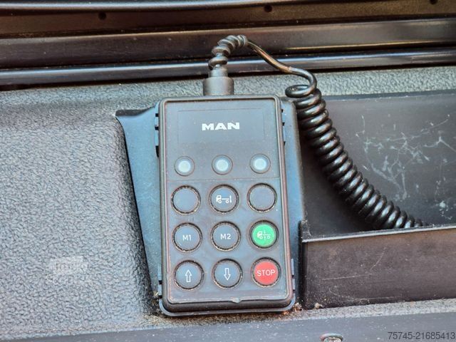 Tracteur routier standard MAN TGX 18.500 * RETARDER * ACC * STANDKLIMA *