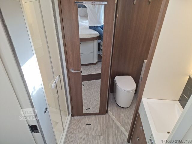 Camping-car intégral BÜRSTNER Elegance I 920 G