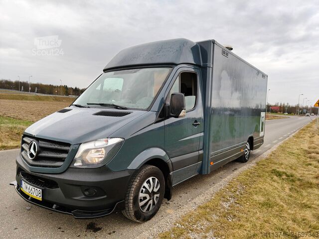 Foodtruck de vânzare sau de închiriat. Mercedes-Benz Sprinter 906