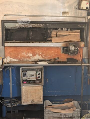 Camião de caixa fechada DAF 