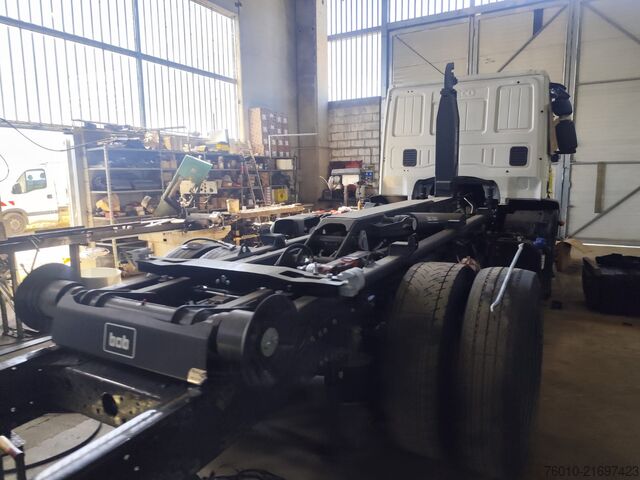 Kroklastbil Iveco EuroCargo 190-250