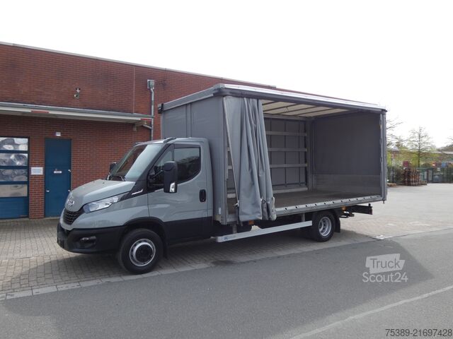 Pick-up furgonas Iveco Daily  70 C18 Schiebeplane Automatik Luftfederung