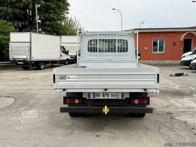 Furgón abierto Iveco DAILY 35-160