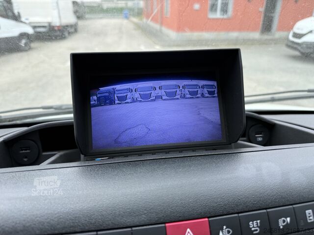 Furgón abierto Iveco DAILY 35-160