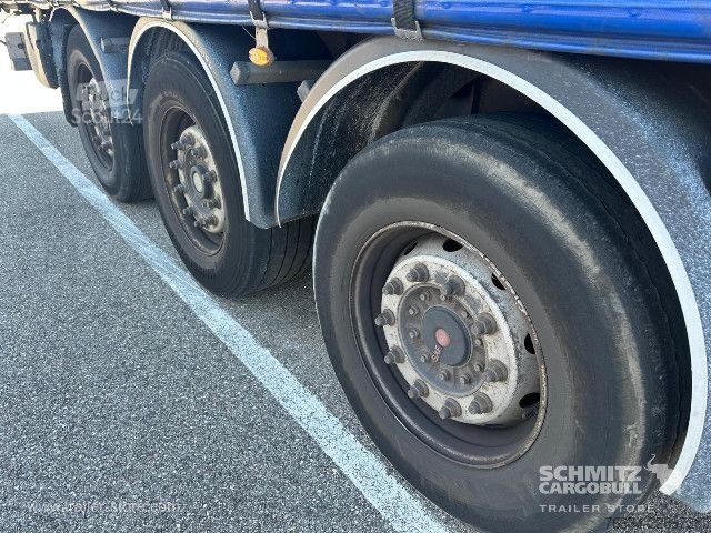 Semi-remorque bâchée Fruehauf Semitrailer Curtainsider Standard