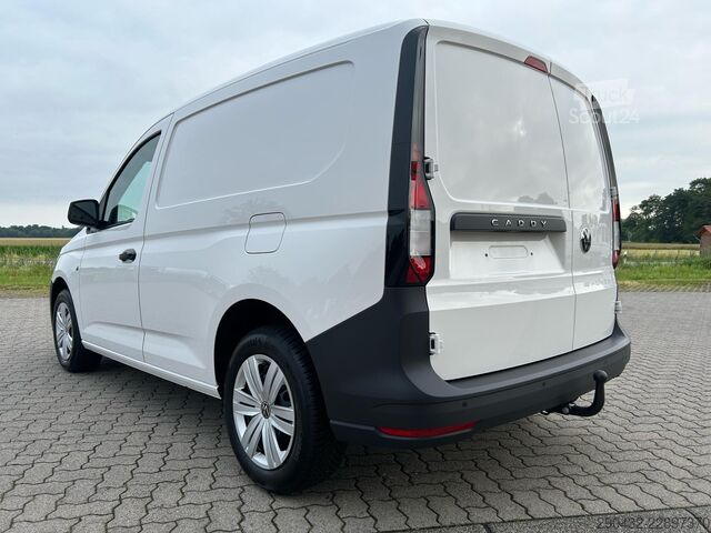 Camión para usos especiales VW Caddy Cargo 1.5 TSI / AHK App-Connect 85kW (11...