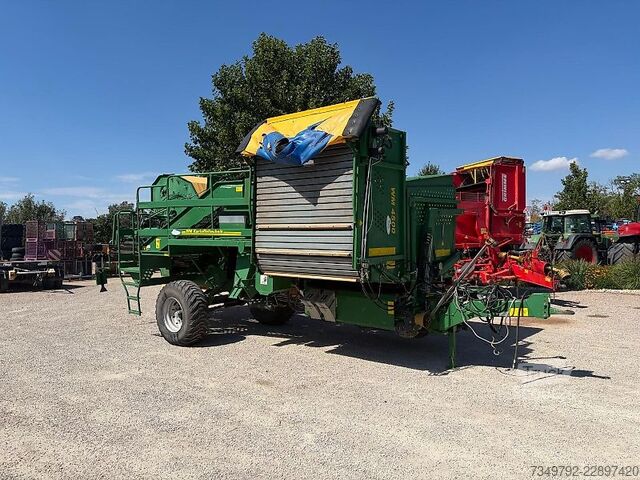 Технология за картофи Wühlmaus WM E 4500 Kartoffelvollernter