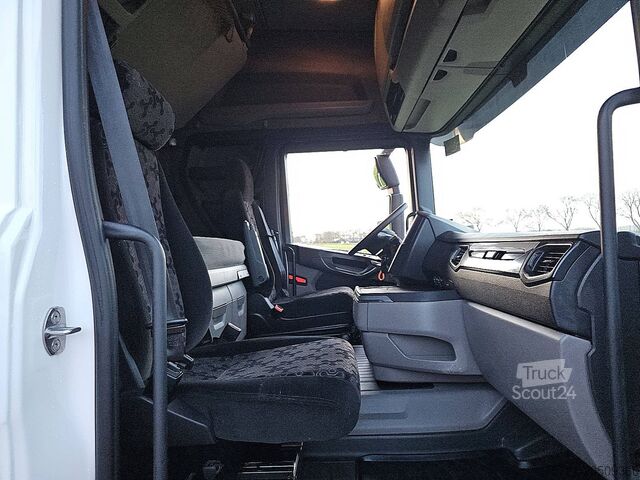 SCANIA R450 SCANIA R450