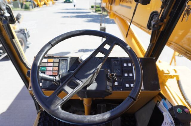 Düzensiz arazi için vinç Locatelli Gril 830 C rough terrain crane/ 1700 MTH