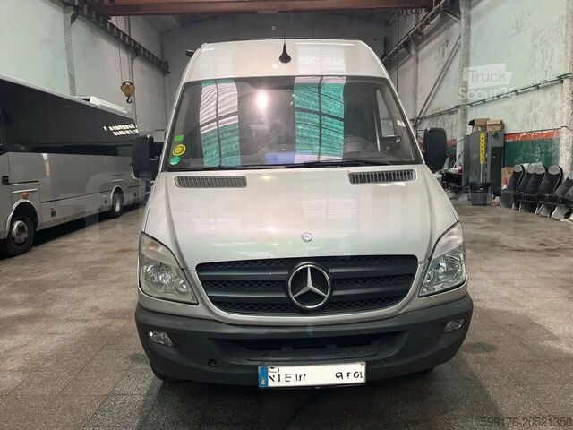 Transport de pasageri Mercedes-Benz Sprinter