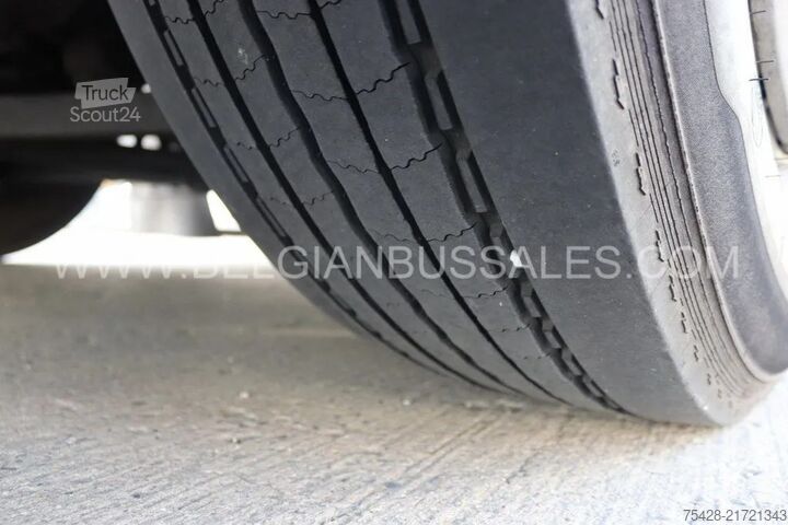 Şehirlerarası Otobüs Van Hool T916 Atlon