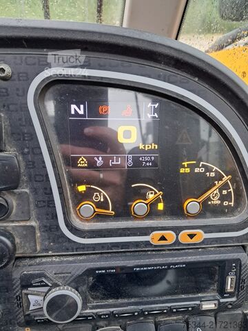 Teleskoplader JCB TELESCOPICO JCB 525-60 AGRI PLUS