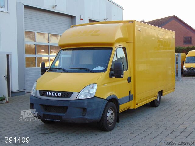Dobozos furgon IVECO Daily 35 S 11 A / P Maxi Postkoffer REGALSYSTEM