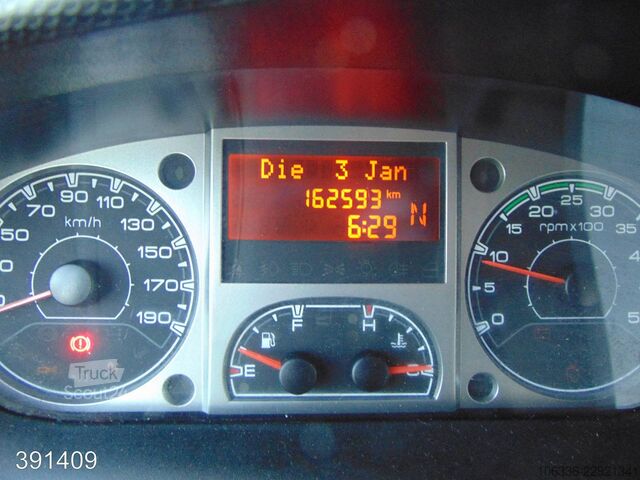 Dobozos furgon IVECO Daily 35 S 11 A / P Maxi Postkoffer REGALSYSTEM