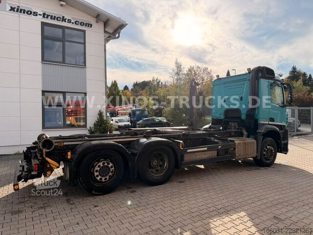 Камион с кука за контейнери MERCEDES-BENZ Arocs 2646 6X2 Meiller RS21.67 *Knick