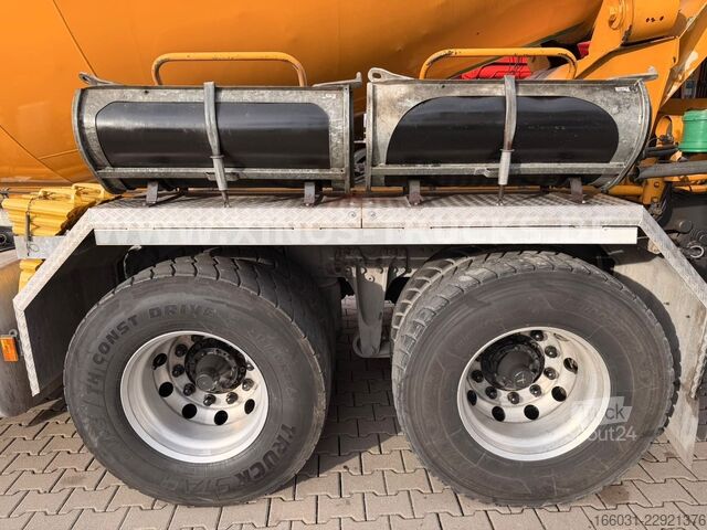 Бетоновоз SCANIA P410 8X4 Liebherr 9M3 + 17M Conveyor belt