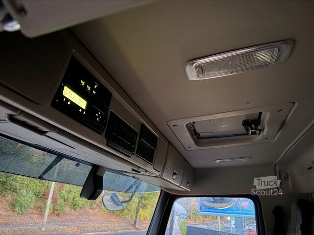 Кран-манипулятор на шасси грузовика VOLVO FMX 420 6x6 Kipper KRAN 21m WINDE FUNK Bordmatik