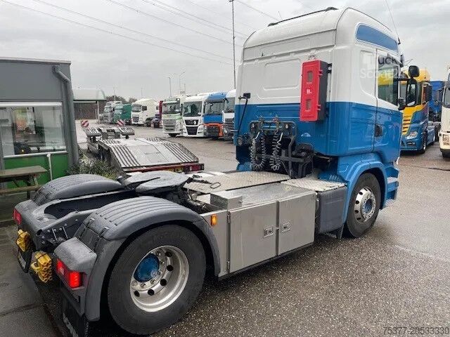 Standard tractor Scania R450 ADR/VLG,Retarder,Gardner Denver compressor...