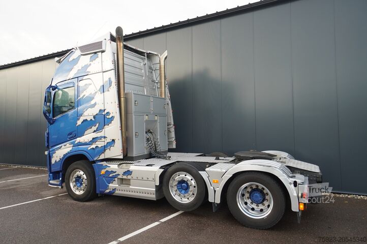 Standaard-SZM Volvo FH 540 6X2 XL SHOWTRUCK 4-SEATS 455.000KM