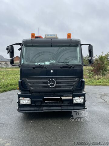 Haakarm vrachtwagen + Kraan Palfinger Mercedes-Benz Atego 1828