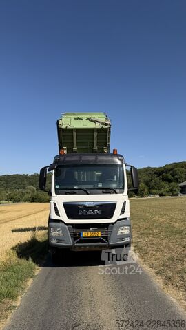 Camion-benne tricar MAN TGS 35.400 BB 8×4