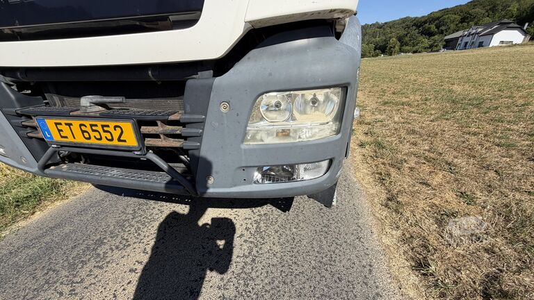 Camion-benne tricar MAN TGS 35.400 BB 8×4
