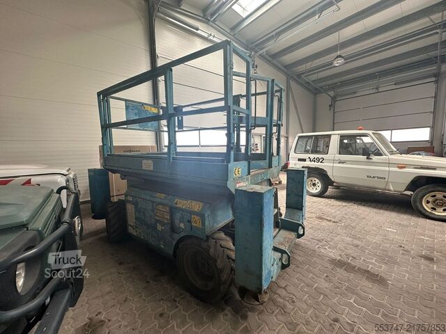 Scherenhebebühne Genie GS 2668 /10 m /567 Kg/ Hubarbeitsbühne