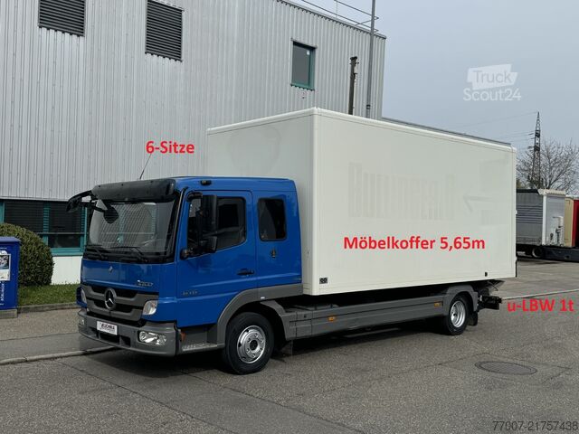 Camión con carrocería de caja, plataforma elevadora, 6 plazas, apto para mudanzas Mercedes-Benz Atego 816L L-Haus 6-Sitze Möbelkoffer LB