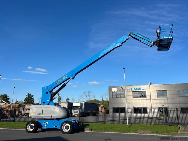 Телескопична платформа JLG 860SJ